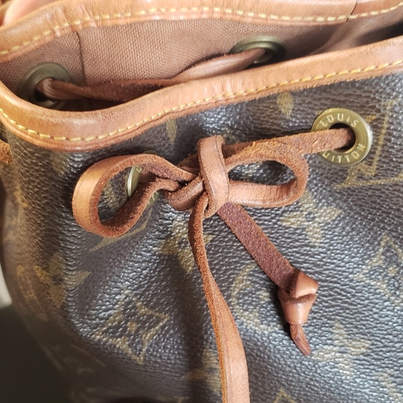 SOLD :ouise Vuitton montsouris MM - Picture 3 of 8